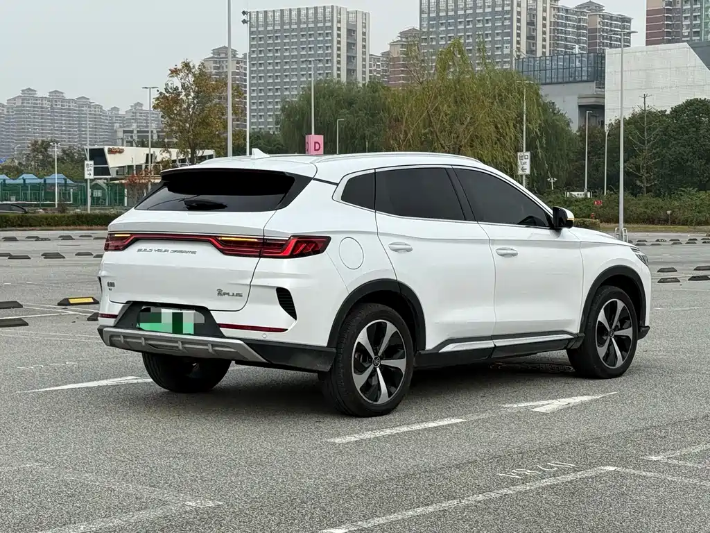 BYD PLUS New Energy — миниатюра 14