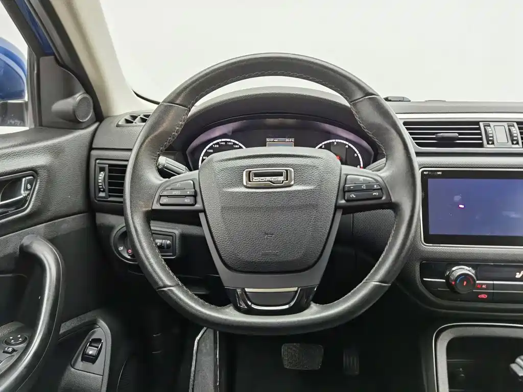 Qoros Qoros 5 — миниатюра 11