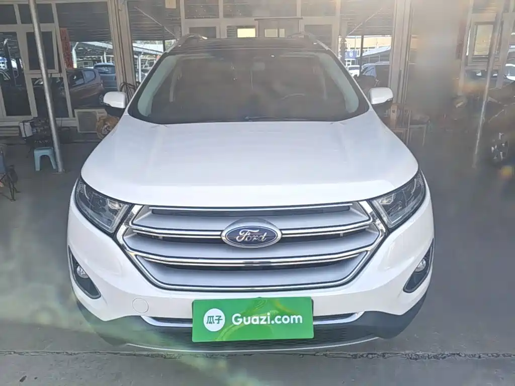 Ford Edge — миниатюра 3