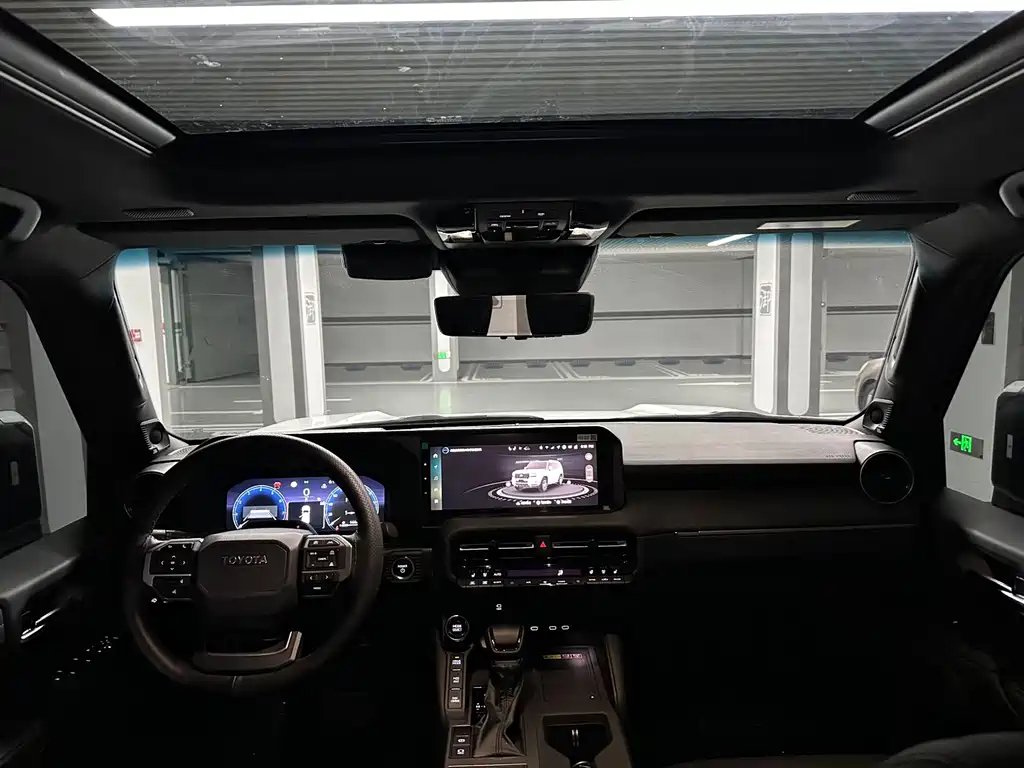 Toyota Prado — миниатюра 7