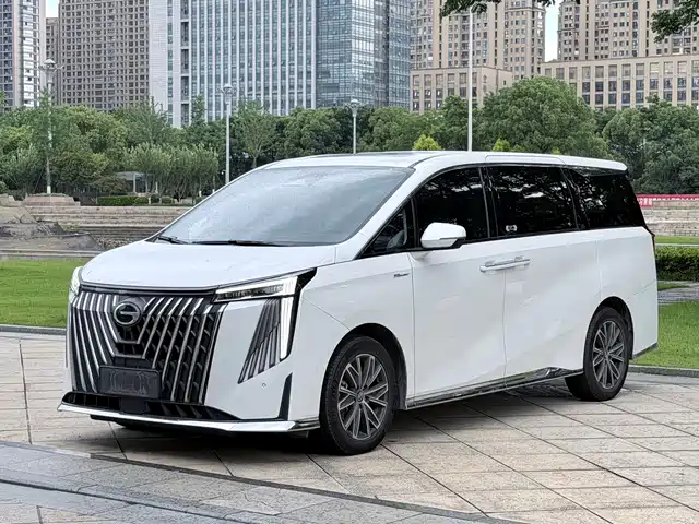 2023 GAC GN8