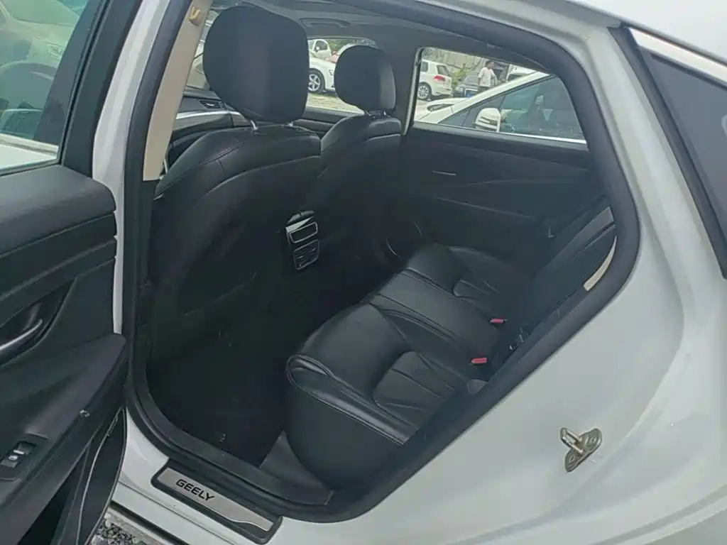 Geely Borui — миниатюра 17