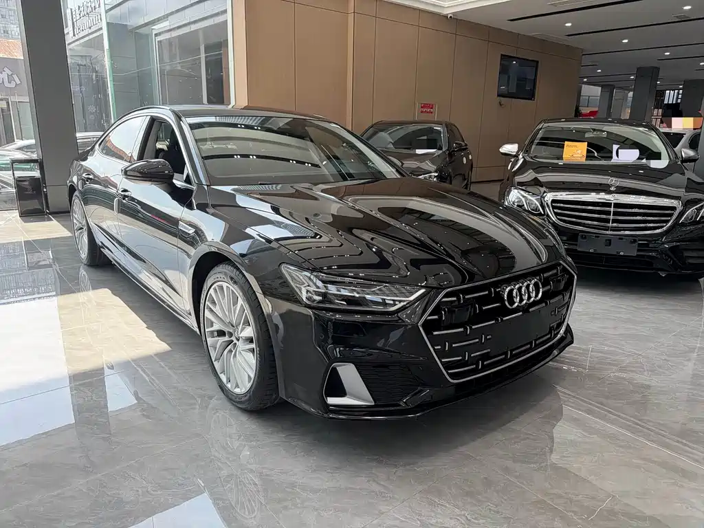 Audi A7L 2024 45TFSI S-line