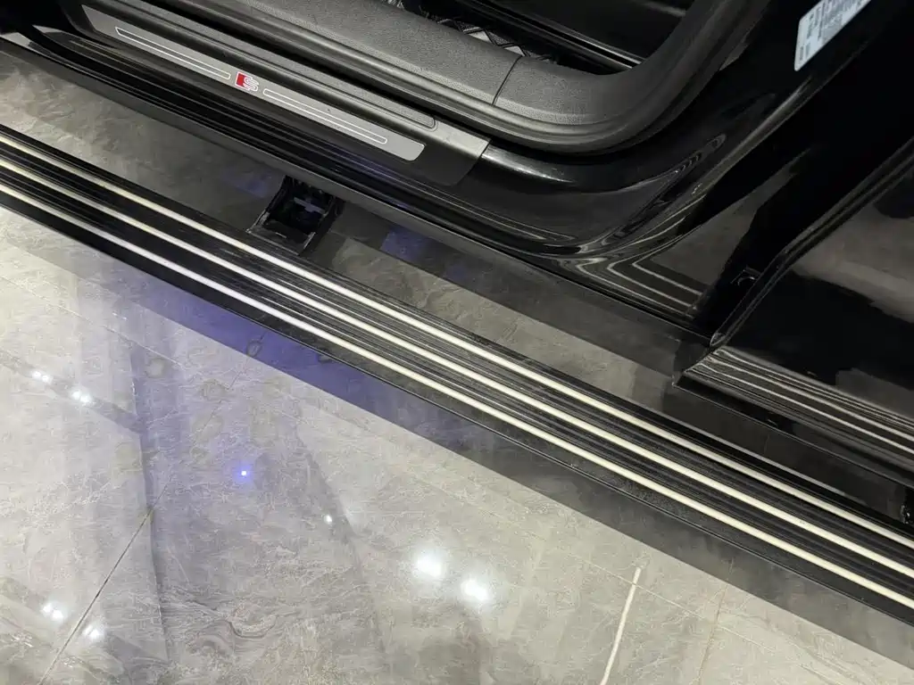 Audi Q5L 2020 40 TFSI Fashion