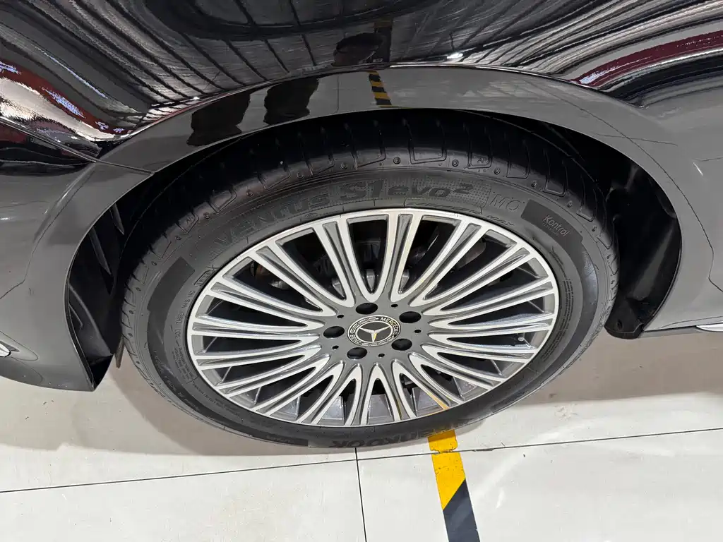 Mercedes-Benz E-Class E 2023 E 300 L Fashion