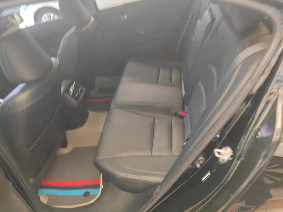 Honda Accord — миниатюра 11
