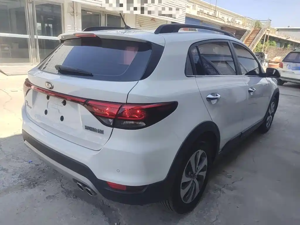 Kia KX Cross — миниатюра 7