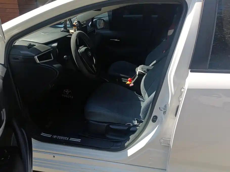 Toyota Corolla — миниатюра 9