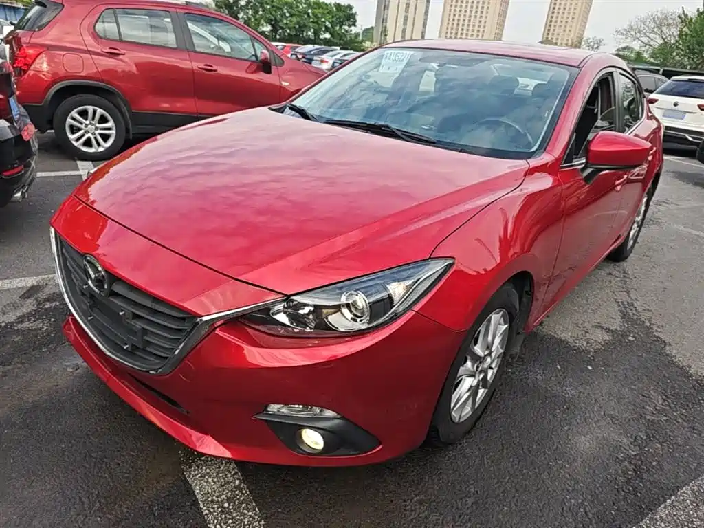 Mazda 3 Axela 2016