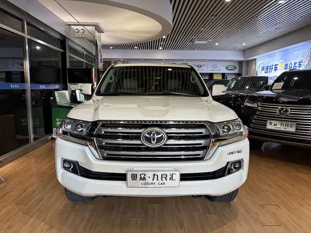 Toyota Land Cruiser — миниатюра 2