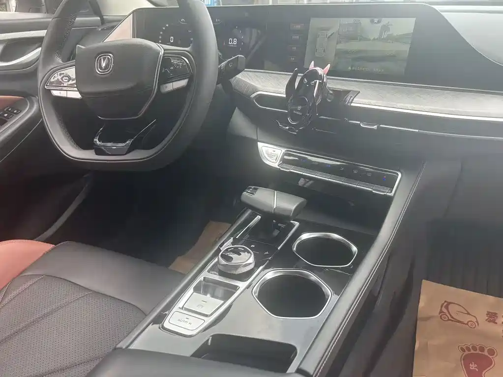Changan Eado — миниатюра 8