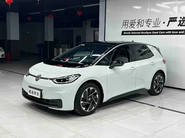 VOLKSWAGEN ID.3 2025