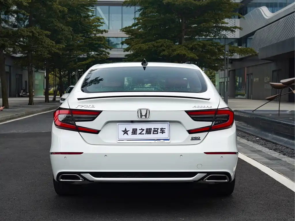Honda Accord 2022 260TURBO Luxury