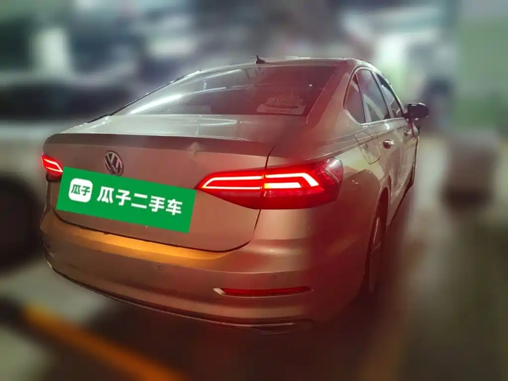 Volkswagen Lavida — миниатюра 4