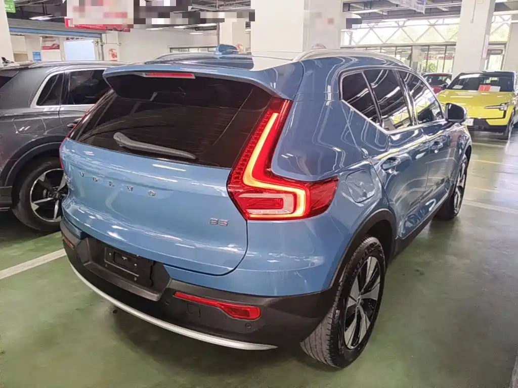 Volvo XC40 — миниатюра 7