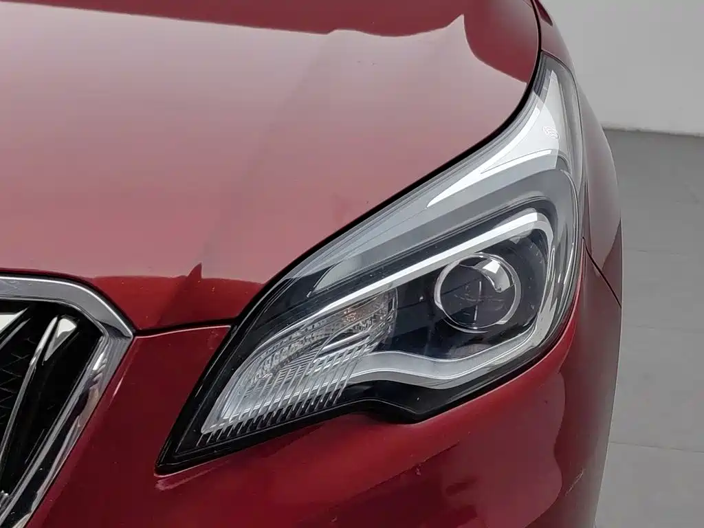 Buick Envision Plus — миниатюра 7
