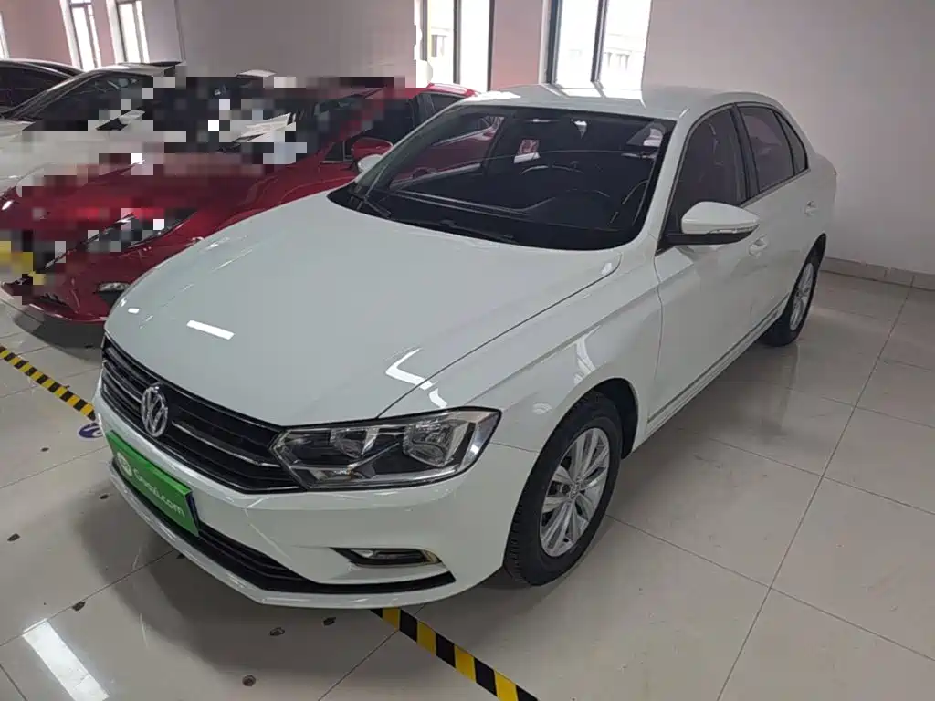 Volkswagen Bora — миниатюра 2
