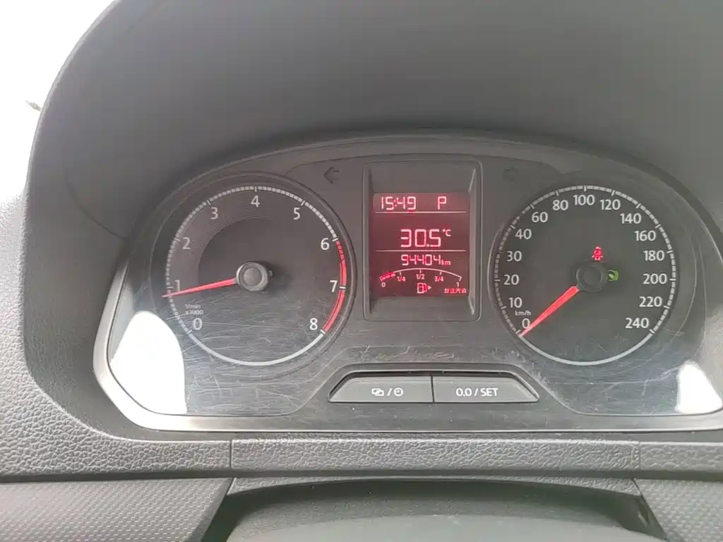Volkswagen Jetta — миниатюра 12