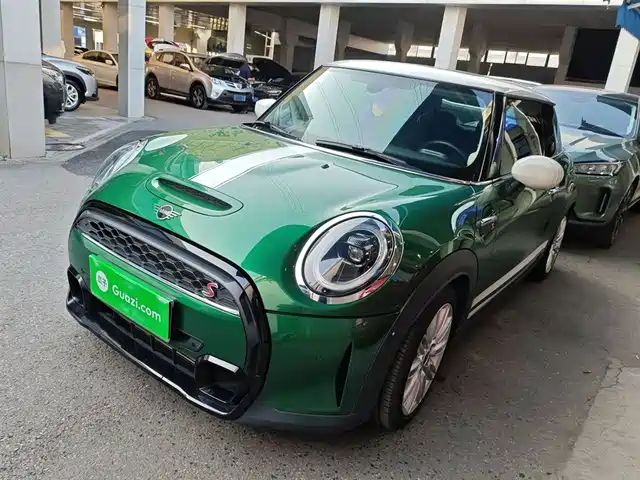MINI 