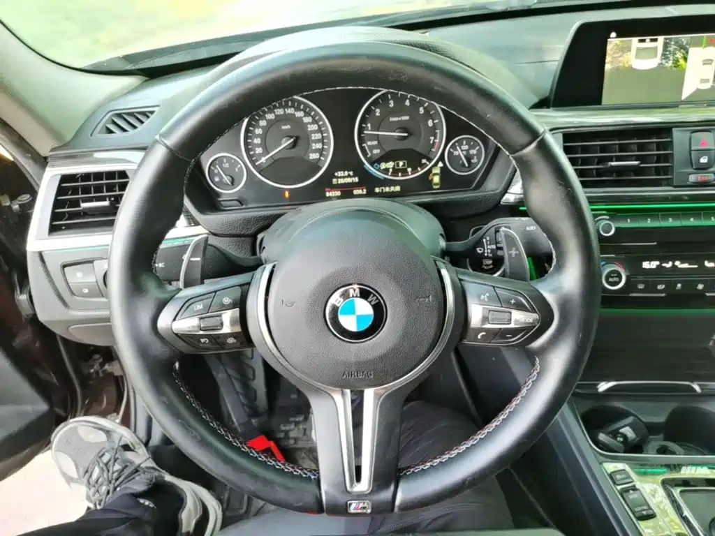 BMW 3 Series — миниатюра 11