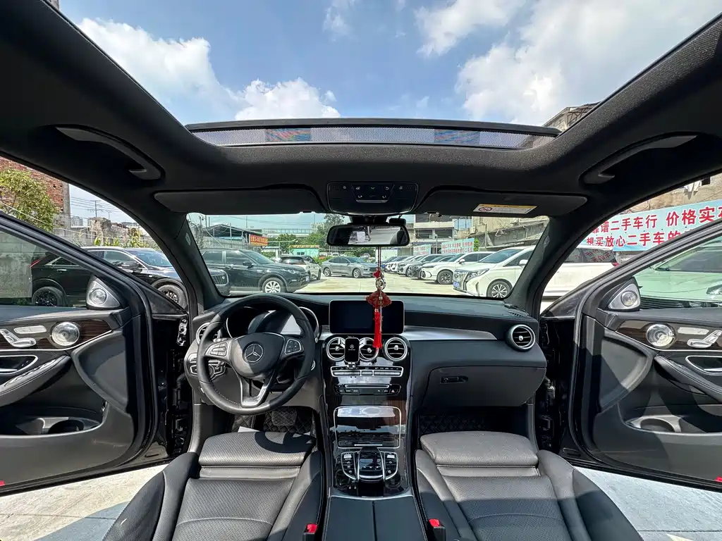 Mercedes-Benz GLC — миниатюра 10