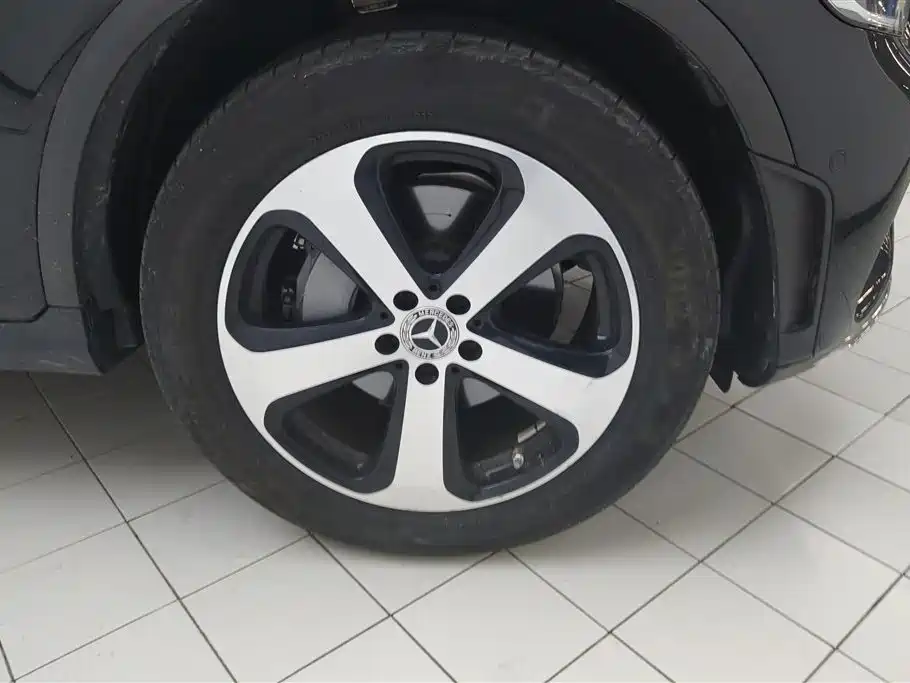 Mercedes-Benz GLC 2022 GLC 260 L 4MATIC