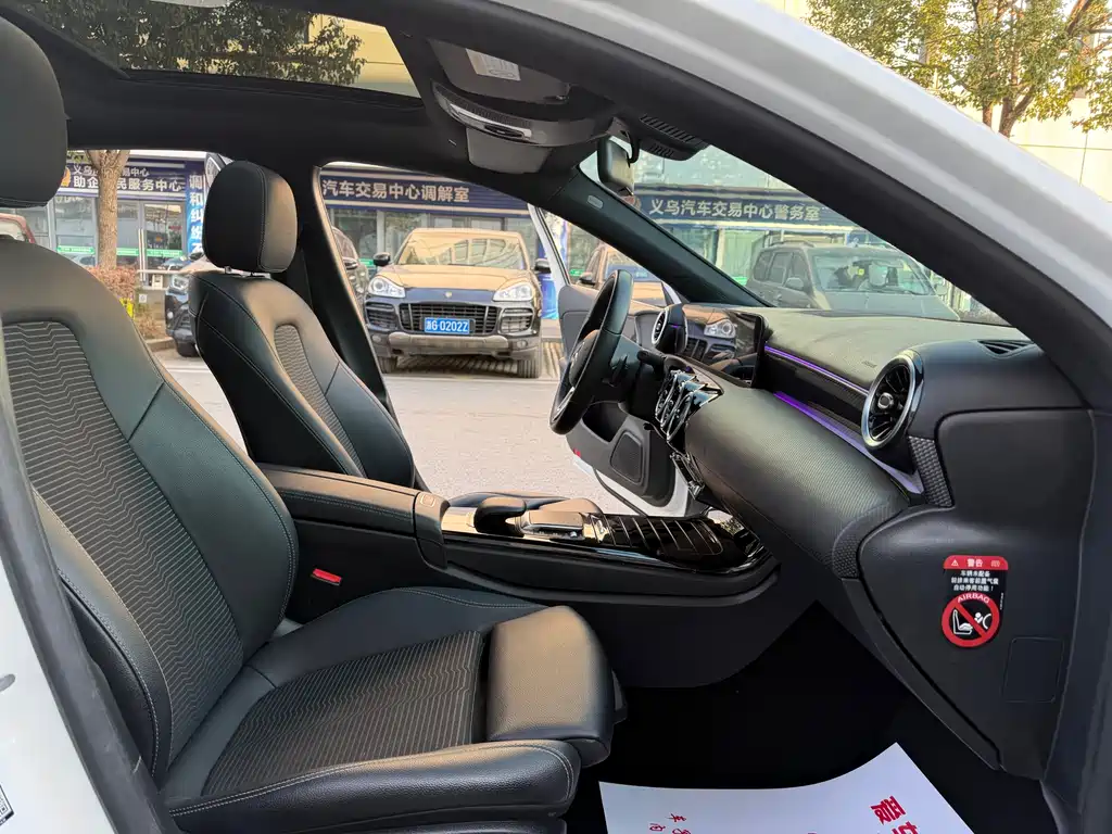 MERCEDES-BENZ A CLASS