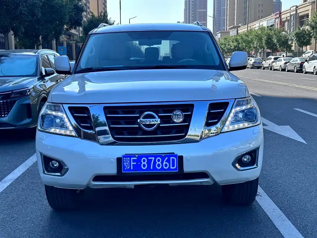Nissan Patrol — миниатюра 2