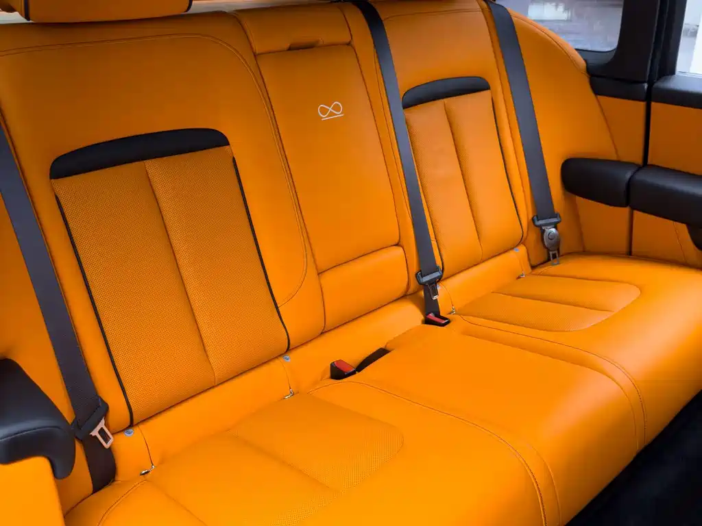 Rolls-Royce Cullinan — миниатюра 40