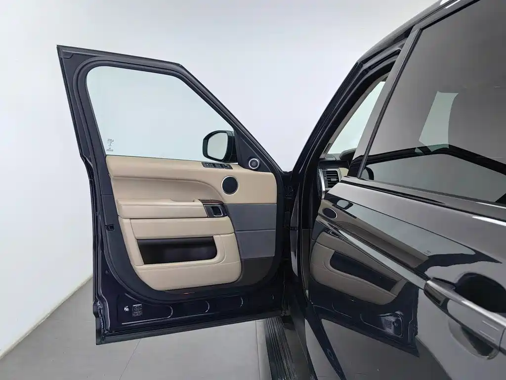 Land Rover Sport — миниатюра 16