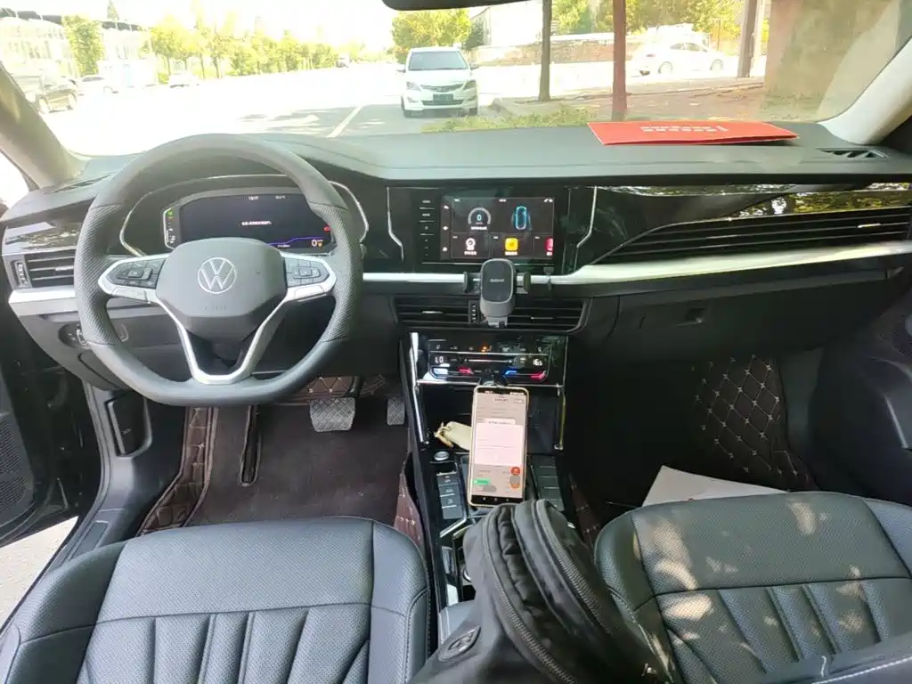 Volkswagen Passat — миниатюра 10