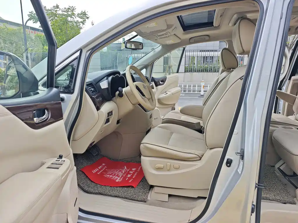 Nissan Quest — миниатюра 14