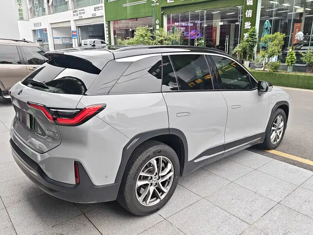 NIO ES6 — миниатюра 11