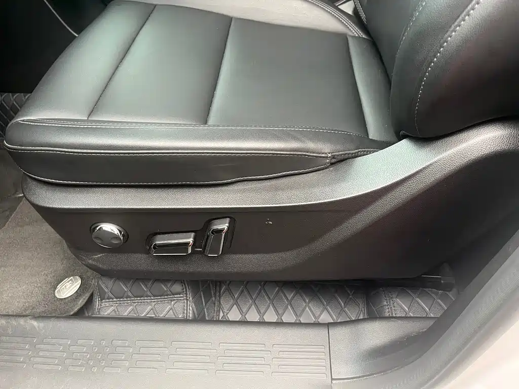 Haval Menglong New Energy — миниатюра 15