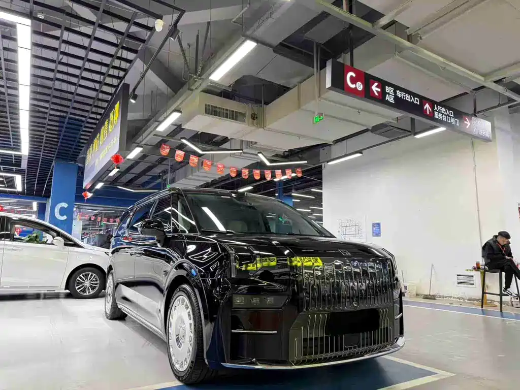 ZEEKR EXTREME KRYPTON 009