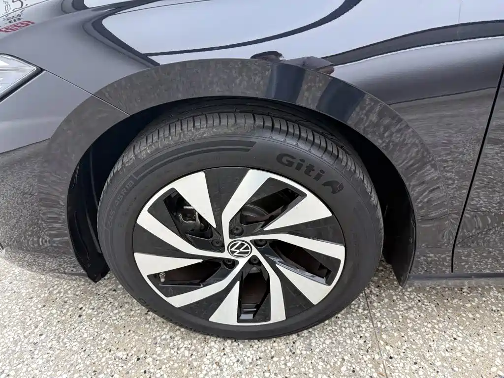 Volkswagen Passat — миниатюра 14