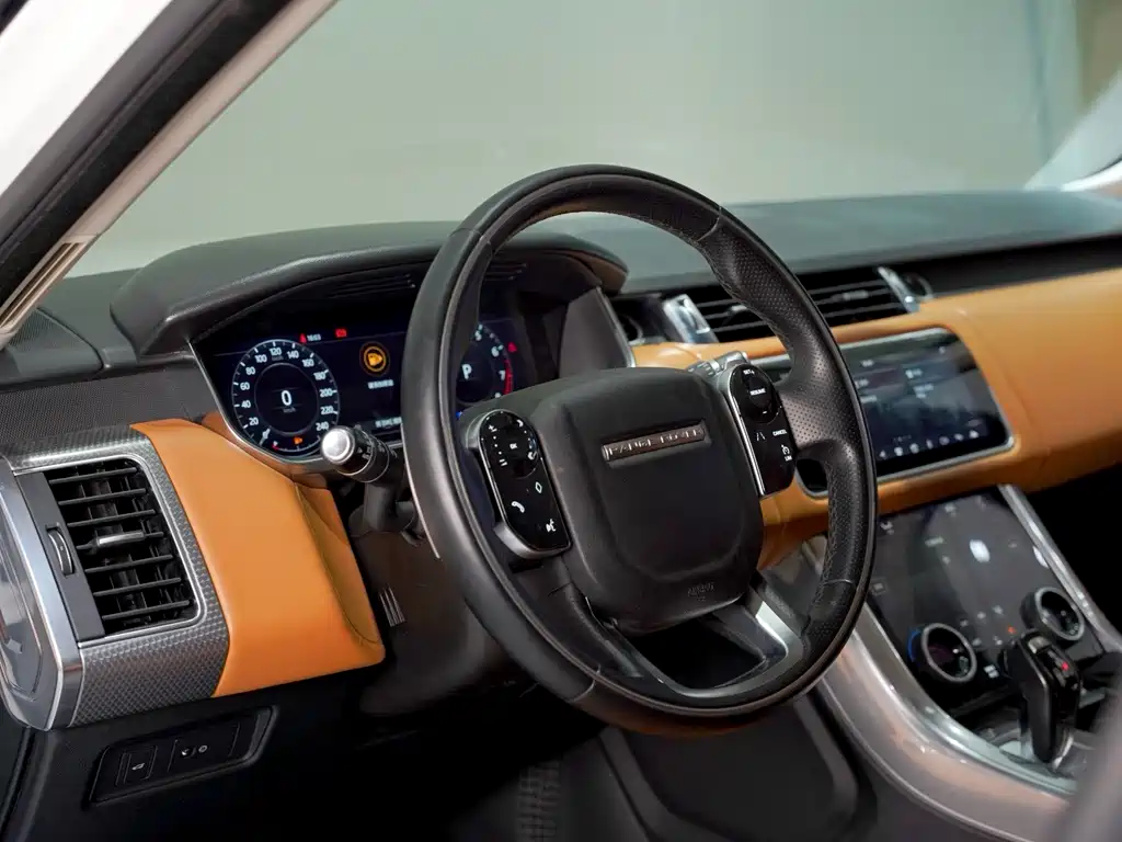 Land Rover Range Rover Sport 2018 3.0 SC V6 HSE DYNAMIC