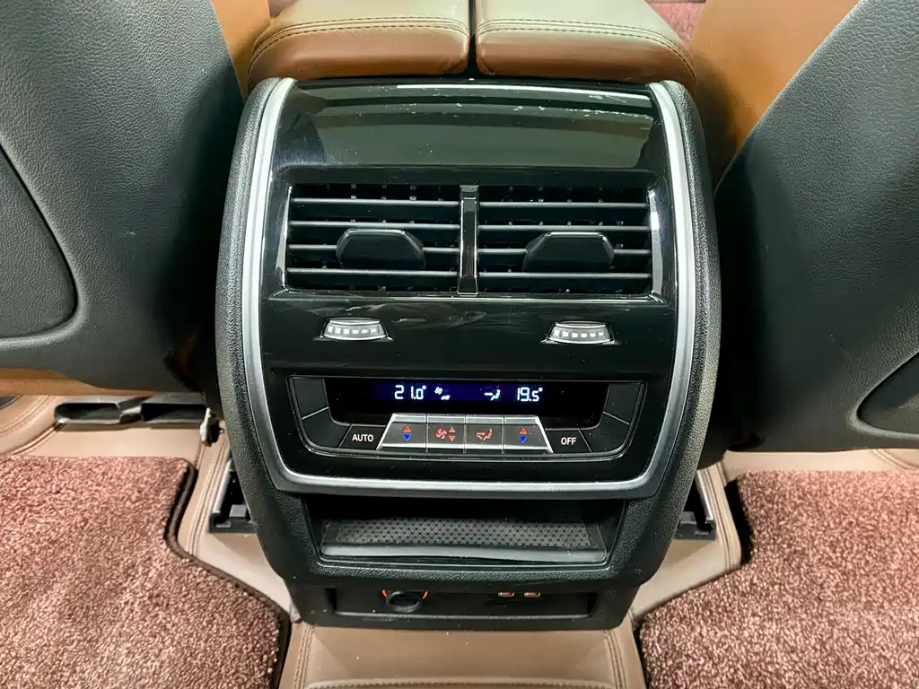 BMW X7 2021 xDrive40i Premium Luxury