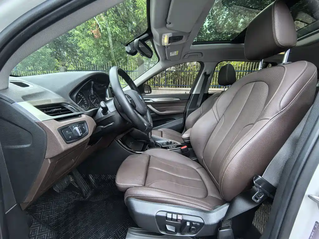 BMW X1 — миниатюра 9