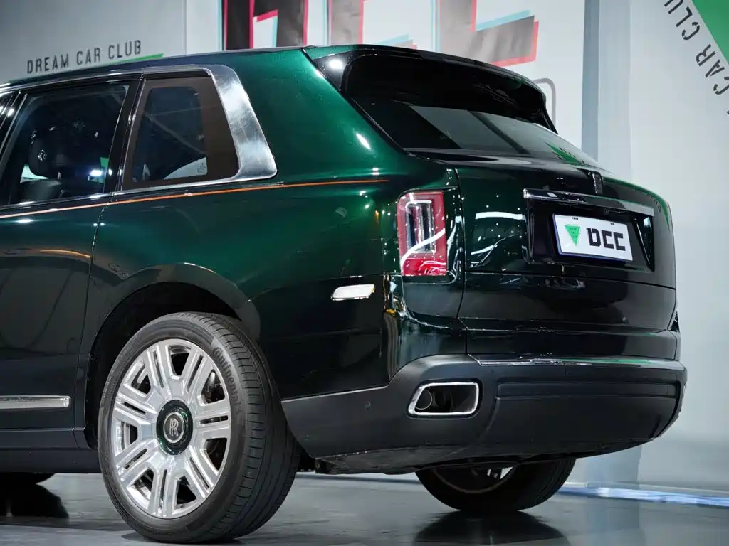 Rolls-Royce Cullinan — миниатюра 16