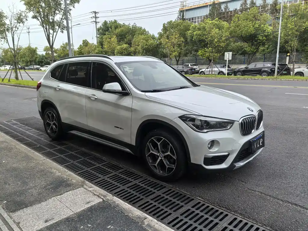BMW X1 — миниатюра 3