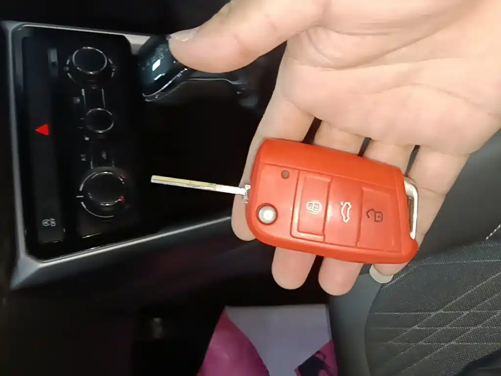 Volkswagen T-Cross — миниатюра 9