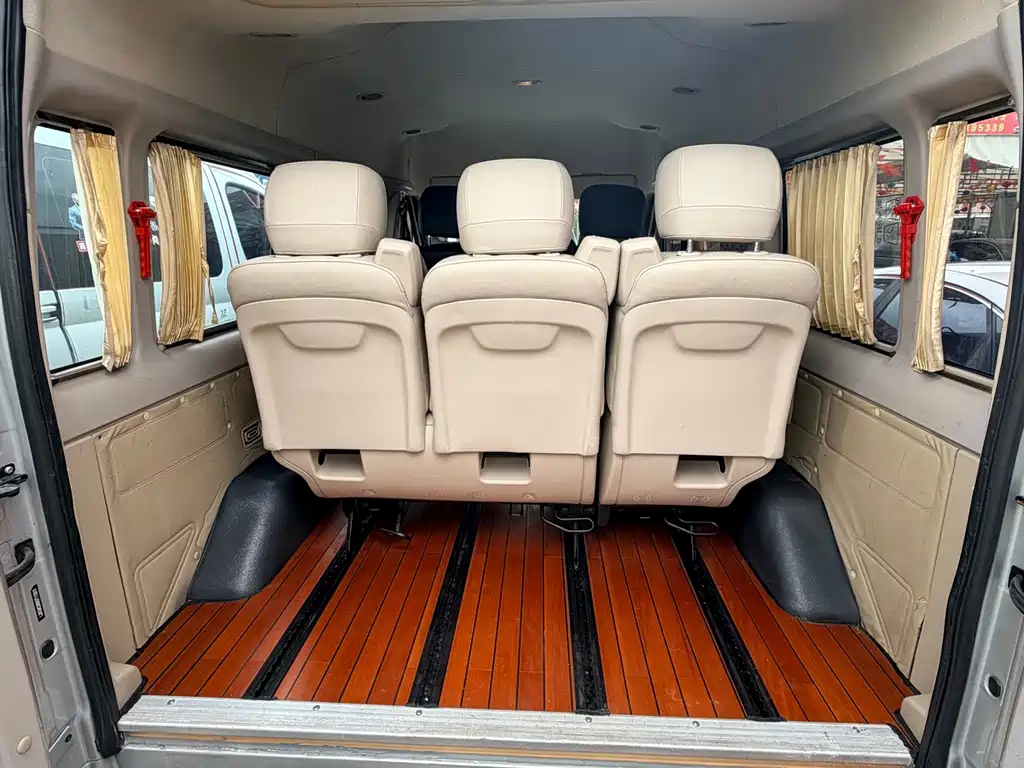 Ford Transit Custom — миниатюра 11