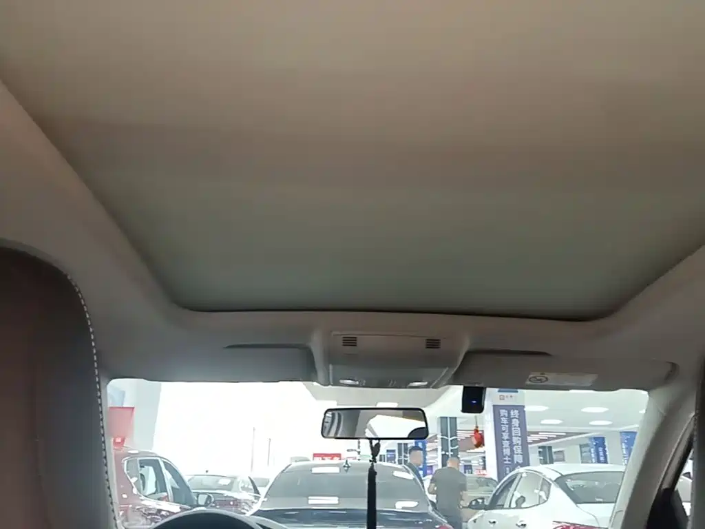 Volkswagen T-Cross — миниатюра 18