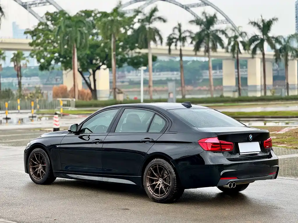 BMW 3 Series — миниатюра 4
