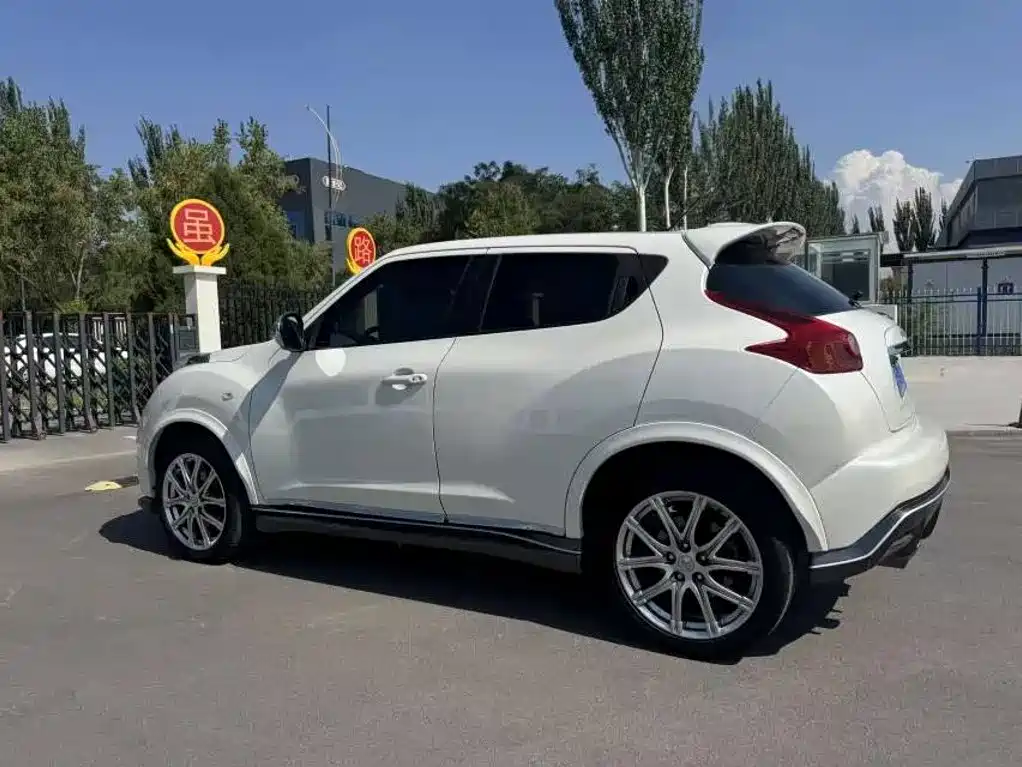 Infiniti ESQ — миниатюра 7