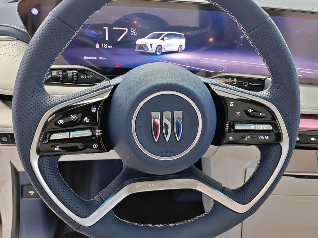 Buick GL8 Hybrid — миниатюра 7