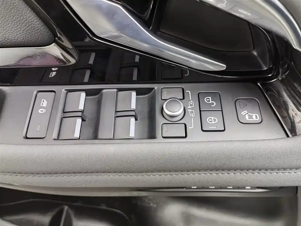 Land Rover Range Rover Evoque 2020 249PS R-DYNAMIC SE Sport