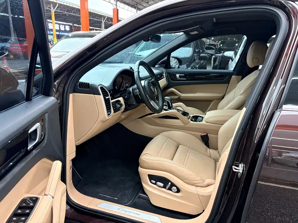 Porsche Cayenne 2018 Cayenne 3.0T
