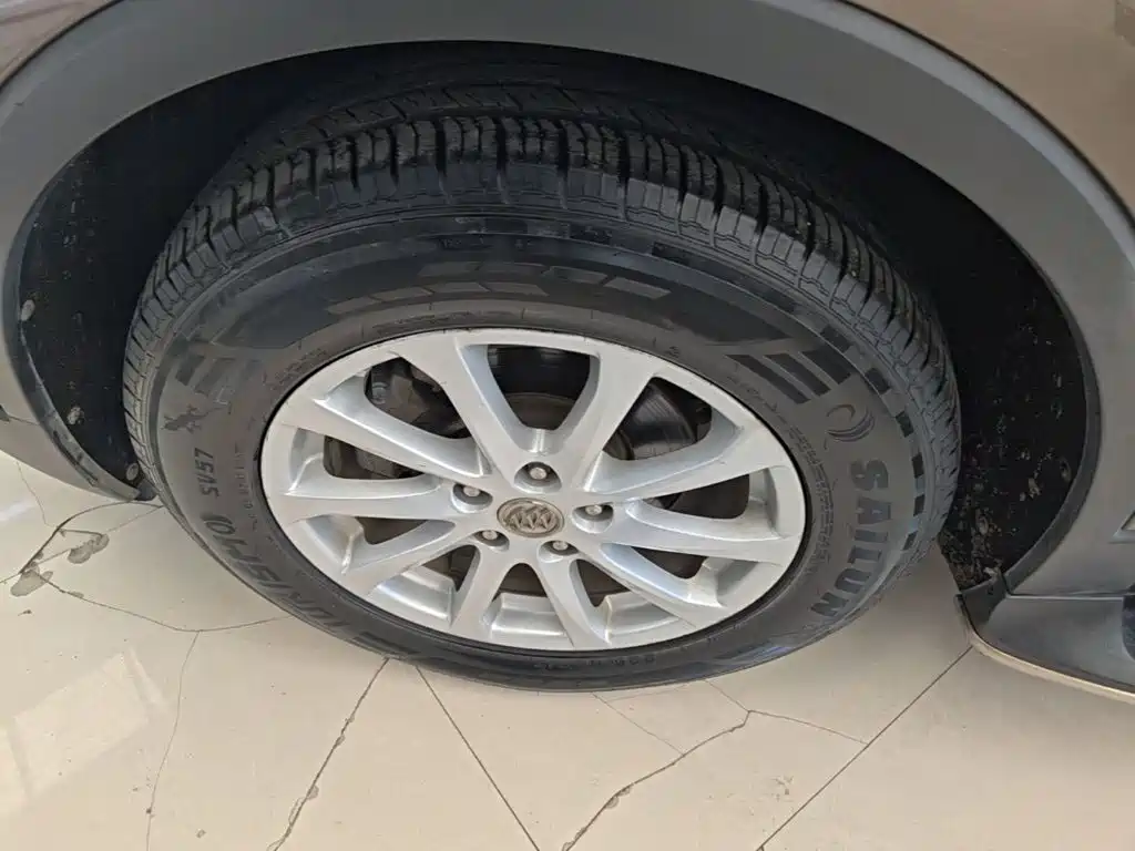 Buick Envision Plus — миниатюра 23
